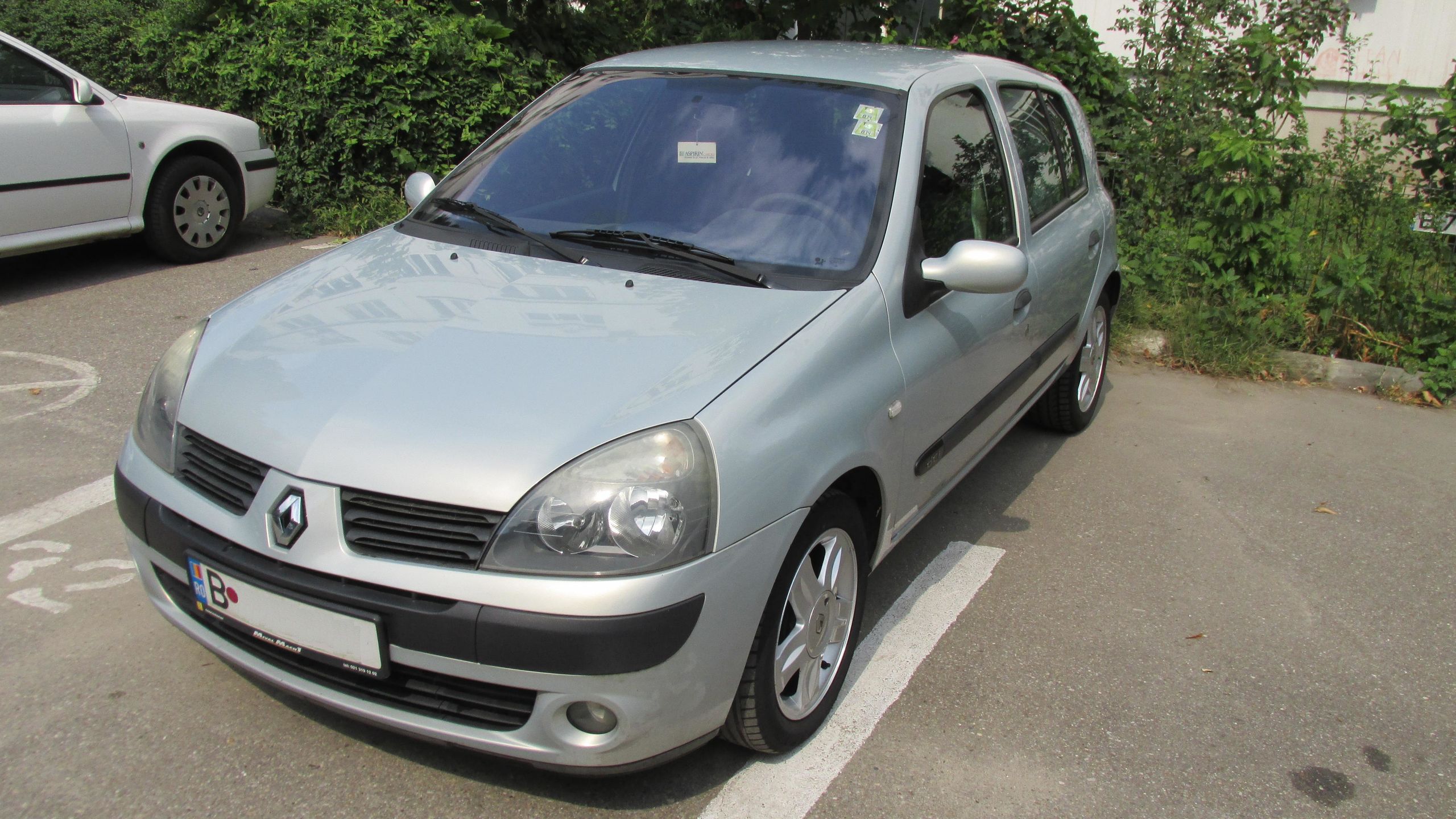 Renault Clio Extreme An 2004, Hatchback Diesel din Bucureşti